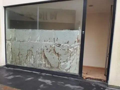 Local en alquiler en complejo Gastronómico (LOCAL 8)