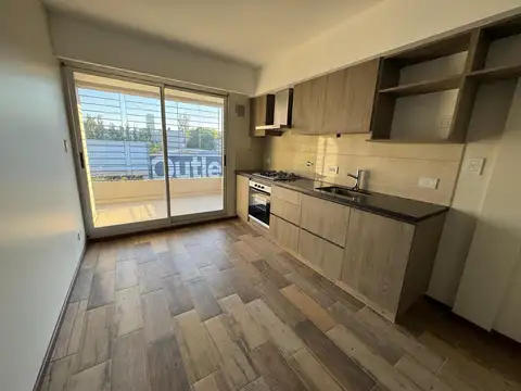 Departamento en Venta en Refinerías, USD 119.000