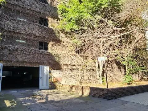 Venta cochera primer piso por rampa Belgrano,