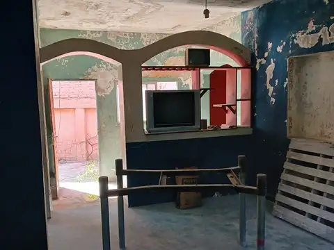 Local comercial en venta y alquiler en Tigre, Av. Liniers 3300