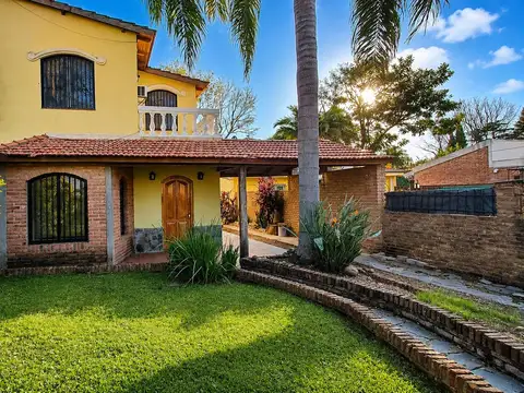 VENTA - Casa en Granadero Baigorria
