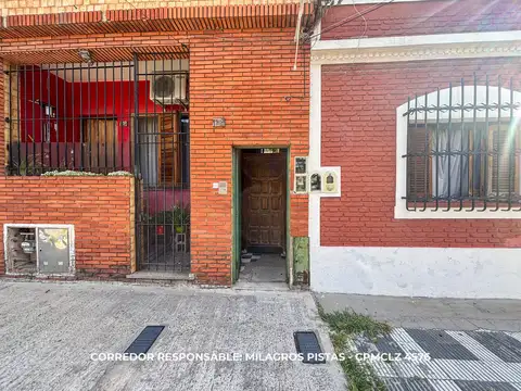 Depto Tipo Casa en Venta de 4 ambientes