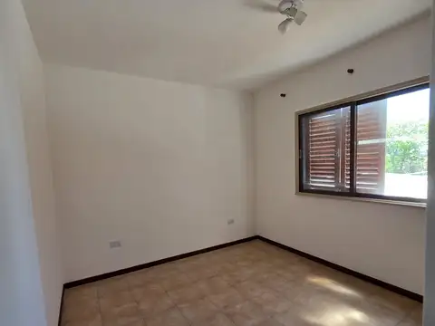 Departamento en Venta en Campana, USD 102.000