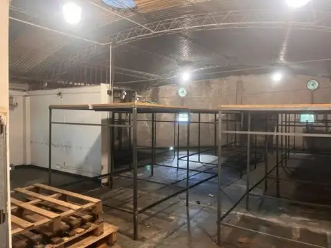 Galpon en Alquiler en Villa Crespo, $ 25