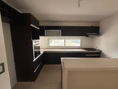 Las Cañitas MZA 52 LOTE 8 100