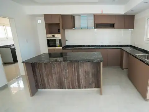 Casa en Venta en Lagos de San Eliseo, USD 230.000