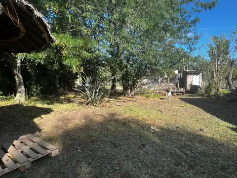 CABAÑA SOBRE DOS LOTES EN VENTA, GENERAL LAS HERAS