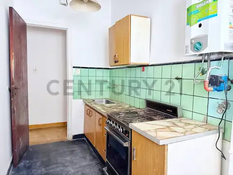 23 e/ 36 y 37 200, Piso 0