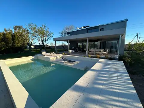 Casa en venta en Berisso