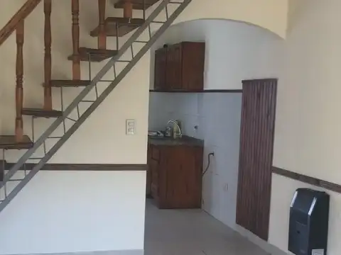 Casa en Alquiler en Castelar Norte, $ 1.200.000