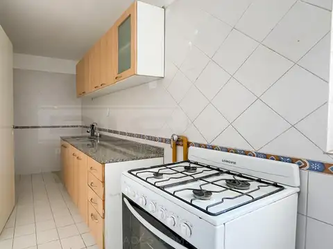 Departamento 3 ambientes con 1 baño