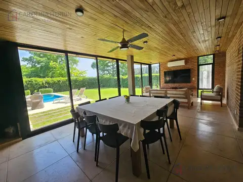 Casa en Alquiler Temporal de 4 dormitorios