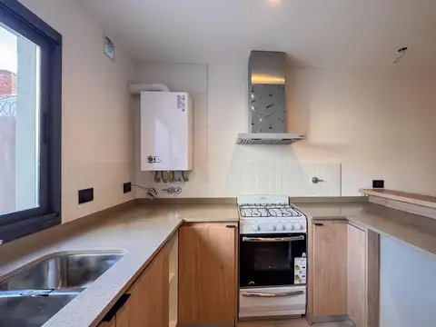 Depto Tipo Casa 2 ambientes con 2 baños