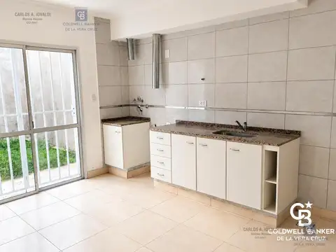 Depto Tipo Casa 4 ambientes con 1 baño
