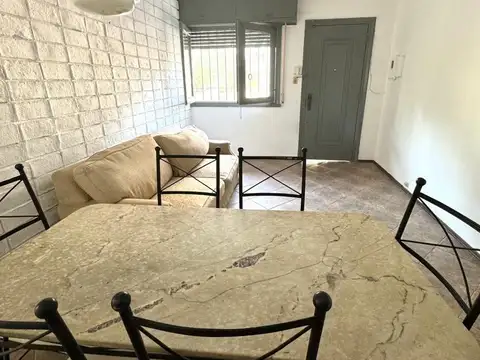 VENTA 2 dormitorios en Buceo próximo a rambla