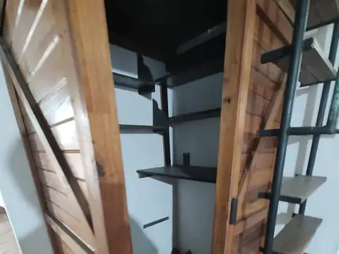 Depto Tipo Casa en Alquiler en Ramos Mejía Sur, $ 950.000