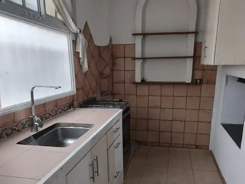 Depto Tipo Casa 4 ambientes con 1 baño
