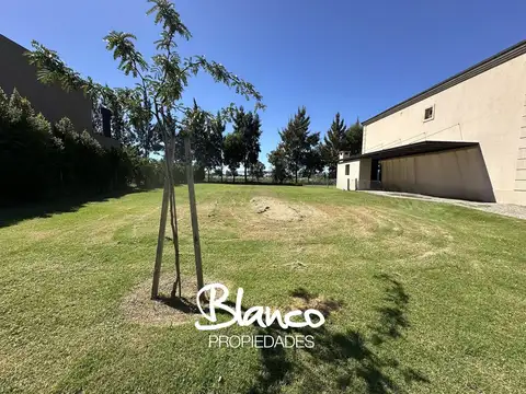 Terreno en Venta en Otros barrios de Nordelta, USD 195.000