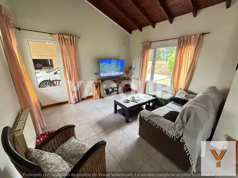 Casa en Venta con 1 cochera