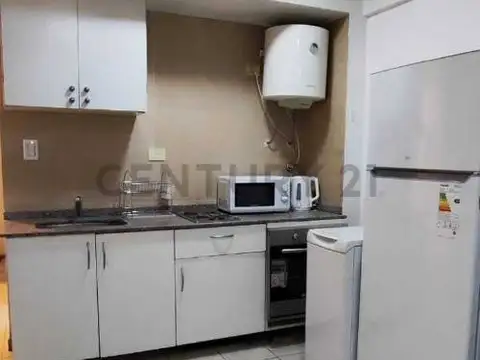Avenida Corrientes 6100, Piso 0