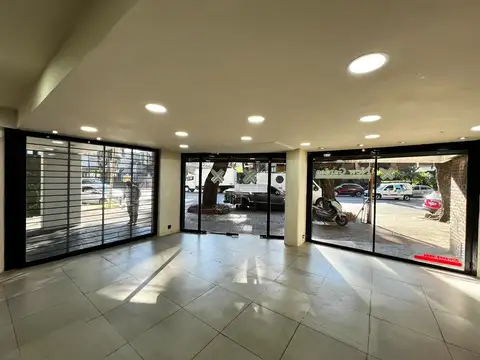 Local en alquiler en Martínez