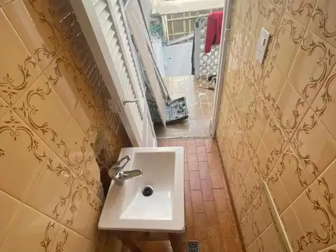 Depto Tipo Casa en Venta 60 años