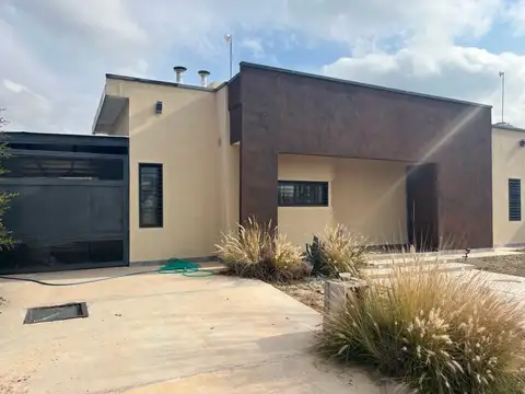 Casa en venta en Vistalba | bajas expensas