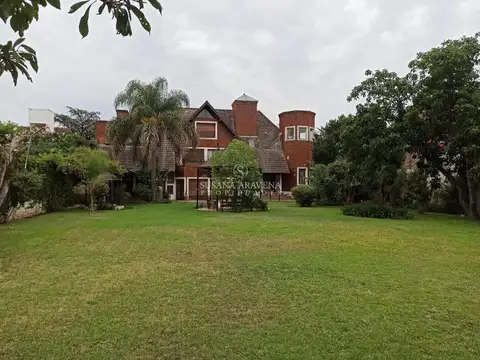 Casa  en Venta en Villa Morra, Pilar, G.B.A. Zona Norte
