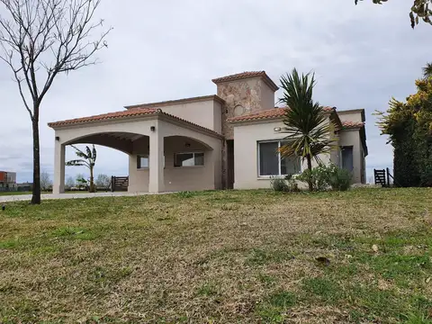 Casa en Venta en Puertos - Barrio Ceibos, USD 499.000