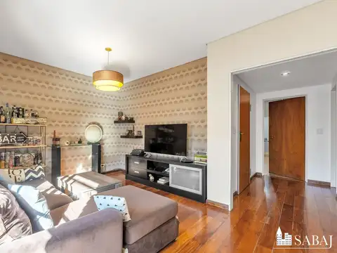 Departamento 4 ambientes con 2 baños