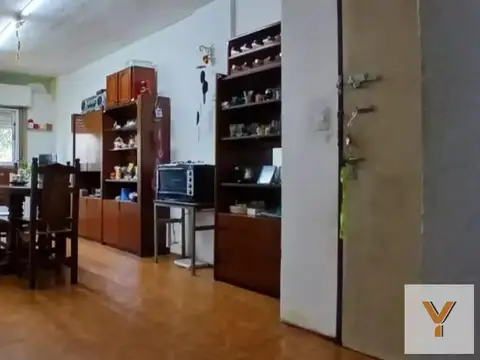 Departamento en venta - 2 Dormitorios 1 Baño - Cochera - 64Mts2 - Wilde