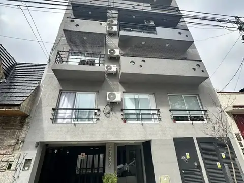 OPORTUNIDAD EN VILLA DEVOTO: MODERNO Y LUMINOSO MONOAMBIENTE