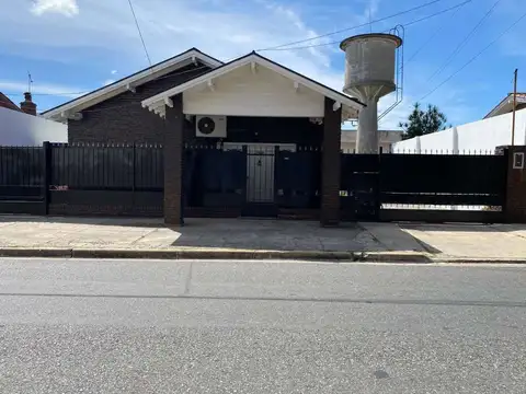 VENTA CASA 5 AMBIENTES ISIDRO CASANOVA PILETA CLIM