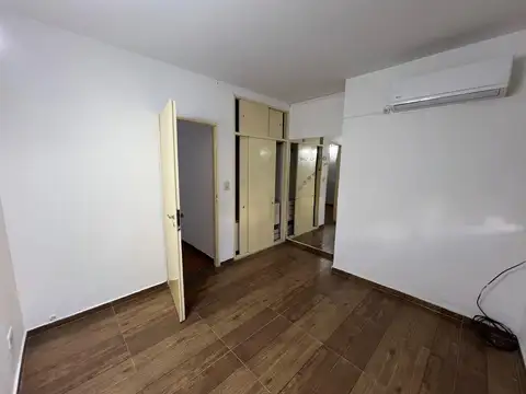 Zeballos 6300