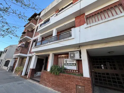 Alquiler Departamento de 2 ambientes con cochera en Wilde