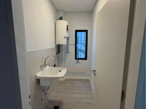 Depto Tipo Casa en Venta al Norte