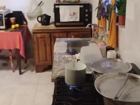 CASA EN VENTA A RECICLAR EMPALME GRANEROS