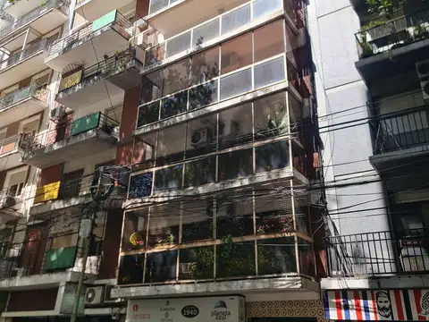 1 AMB CON EXP ABL Y AYSA INCLUIDOS, SARMIENTO 1942 (BARRIO: CONGRESO)