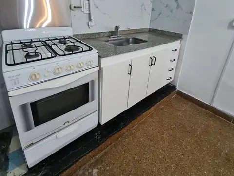 1 AMB CON EXP ABL Y AYSA INCLUIDOS, SARMIENTO 1942 (BARRIO: CONGRESO)