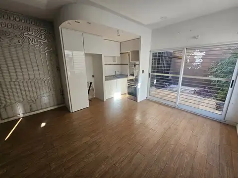 VENTA CASA NUEVA POMPEYA 3AMB. QUINCHO GARAGE