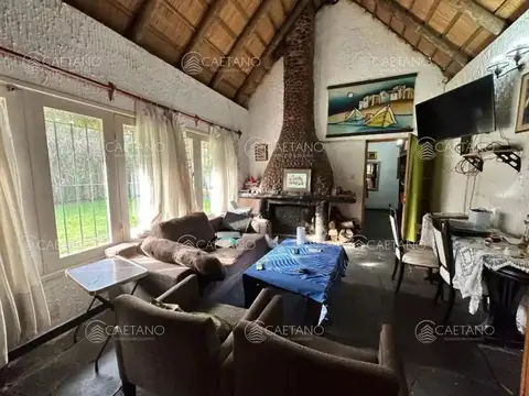 Casa 7 ambientes con 3 baños