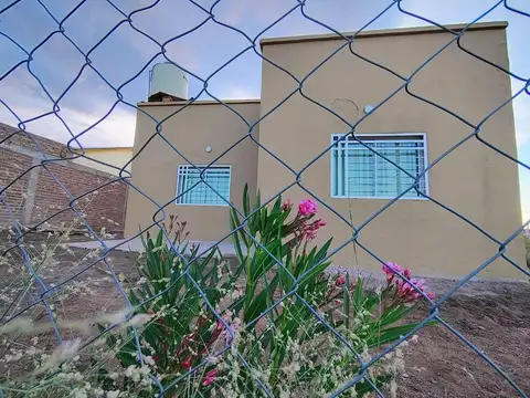 Casa en Aquiler 2 dormitorios a estrenar - PARA EMPRESAS