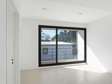 Departamento en Venta en Del Viso, USD 99.000