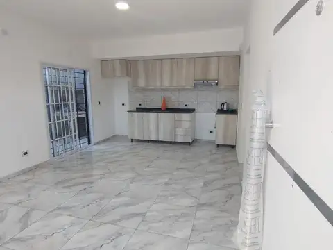 Casa en Alquiler en Rosario, $ 800.000