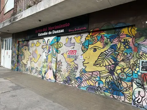 Local en alquiler en Escobar  centro de 156 m2
