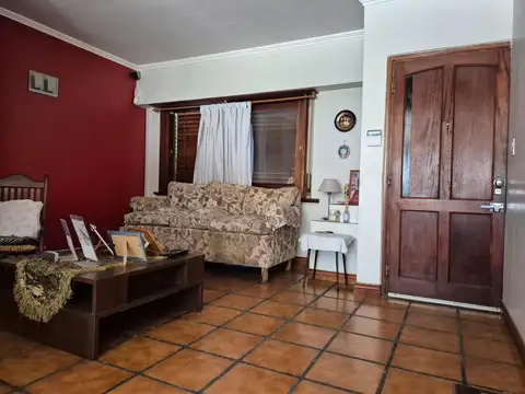CASA Y LOCAL CENTRICOS