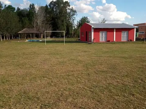 Quinta en venta - 1 Dormitorio 1 Baño - 3.000Mts2 - Florencio Varela