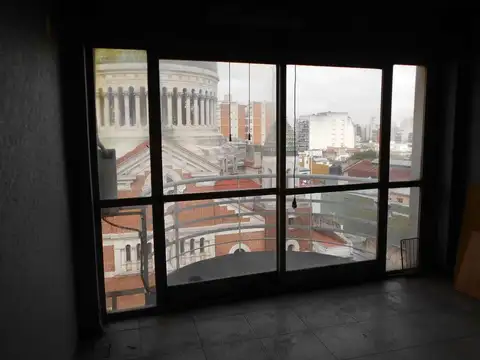 Av Belgrano 2200, Piso 7