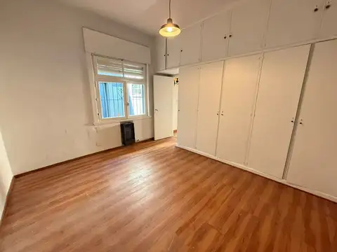 Depto Tipo Casa en Alquiler de 2 ambientes