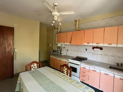 Depto Tipo Casa en Venta en Monte Castro, USD 169.000